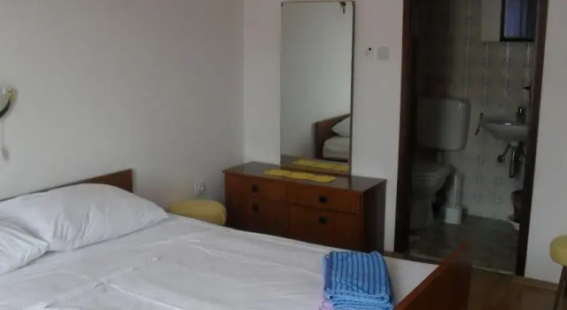 Guesthouse Sobe Radmila, Prenota Affittacamere Arbe 