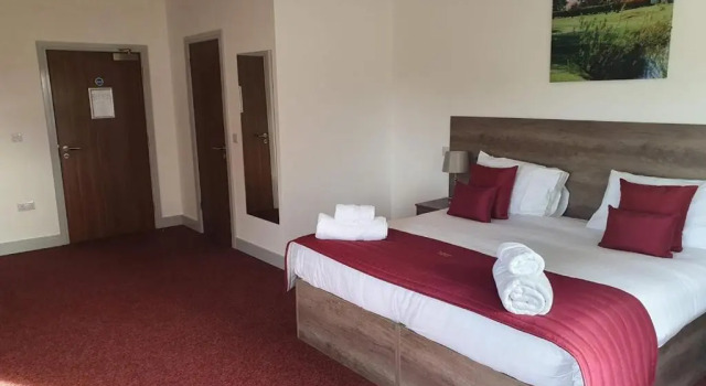 Belvedere Hotel and Golf, Забронировать Отель Бринлингтон Восточный райдинг Йоркшира, рядом с Железнодорожный вокзал Бридлингтона