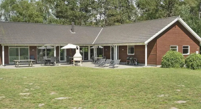 Коттедж 5 Star Holiday Home in Rodby