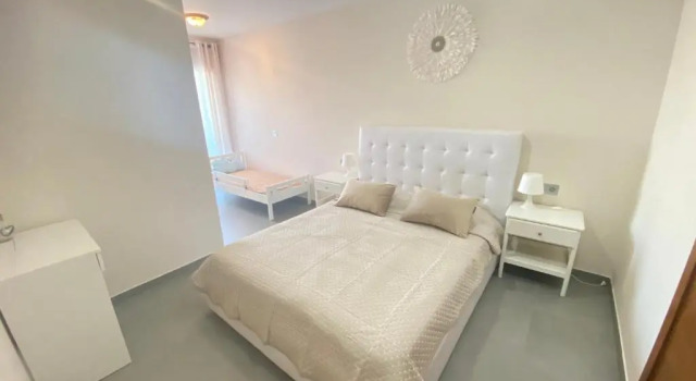 Cosy apartment - 4 min walk from the beach - La Tejita El Medano, Book Apartment Hotels in Tenerife with Parking, Parking
