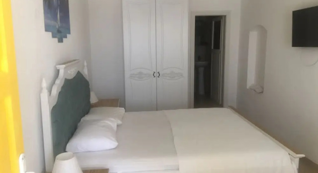 Estrella Beach Hotel