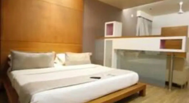 SP Resort 'N' Spa, Prenota Resort Gandhinagar 