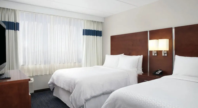 Двухместный номер Standard Four Points by Sheraton Fort Lauderdale Airport/Cruise Port