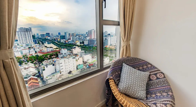 Апартаменты с 3 комнатами с балконом Rivergate Residence Saigon Central Walk to District 1 Free Pool