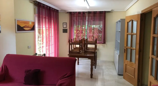 Residencias Universitarias Jose Luis 60, Забронировать Отель Вильянуэва-де-ла-Каньяда Провинция Мадрид
