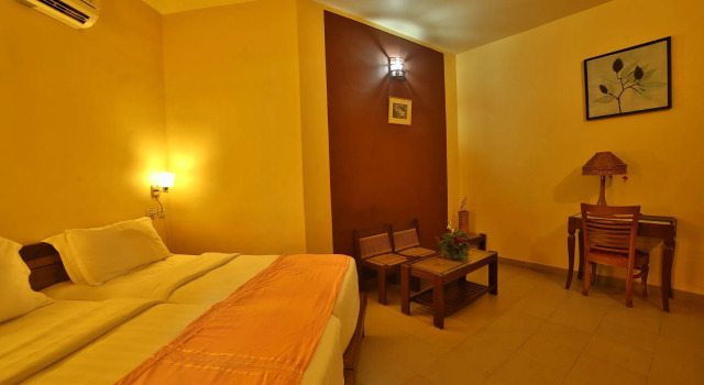 Deshadan Cliff and Beach Resort