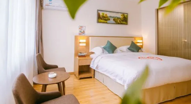 Люкс Business Super 8 Hotel Xiamen Train Station Holiday Mall Branch