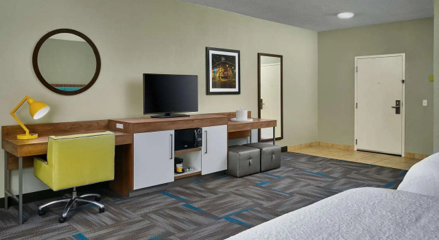 Четырёхместный номер Standard Hampton Inn Covington