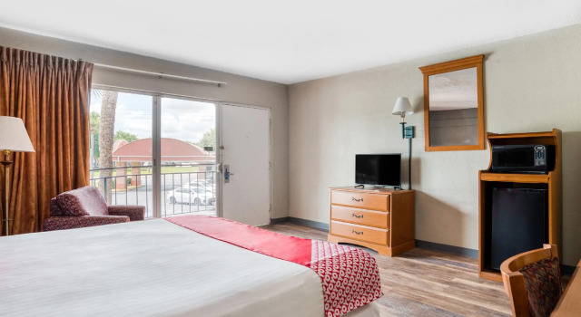 Двухместный номер Standard OYO Hotel Mustang Silver Spring FL