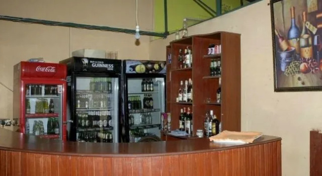 Parkview Safari Hotel and Apartments