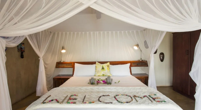 Naledi Bushlodge, Book Hotel Hoteller i Limpopo med parkering, Parkering