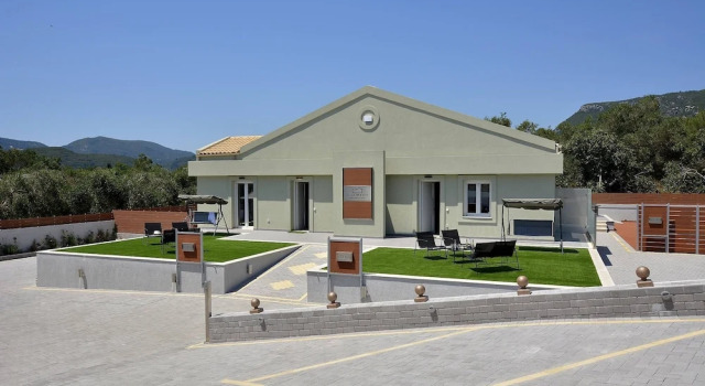 Villa Ventus Sleeps 7 with Parking, Забронировать Вилла Отели периферии Ионических островов с парковкой, Парковка