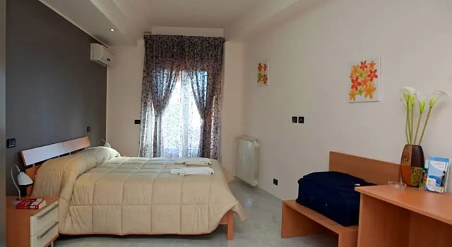 Mauro Home Bed and Relax, Book Bed and Breakfast Hotels in Sicily with a Pool, Swimming Pool