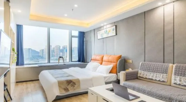 Orange Apartment (Wuxi East Station)