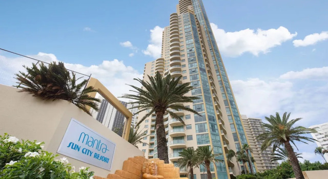 Holiday Holiday Sun City Apartments, Забронировать Апартаменты/квартира Серферс-Парадайс Голд-Кост, рядом с Пляж Баддс