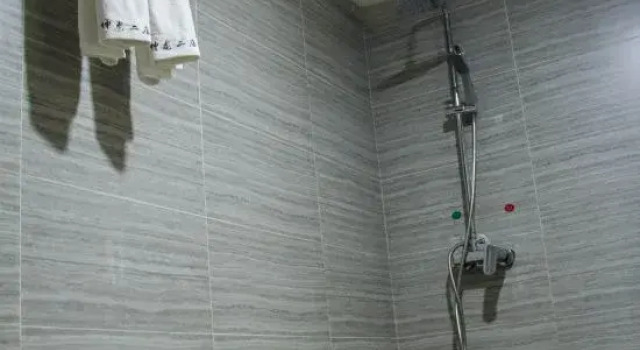 Kunlong Hotel, Book Hotel Changsha Hunan, near Wangchengpo Station