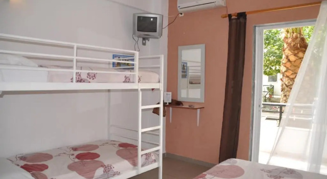 Studios Alexandra, Book Hotel Nea Vrasna Macedonia
