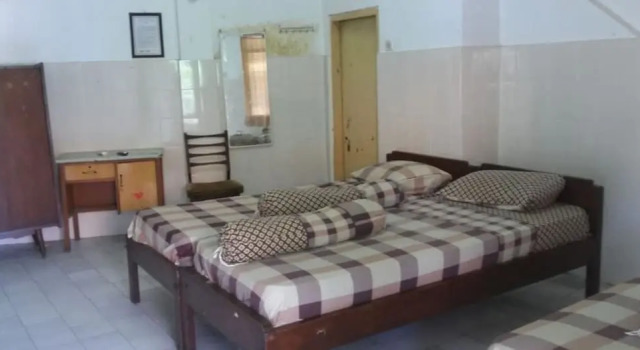 Hotel Indah Syariah, Reserva ahora Hotel Pabean Cantikan Surabaya, cerca de Atom Market