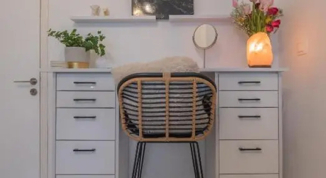 Inconceptual apartment, Rezervați Apartament Hoteluri în Paradisi cu parcare, Parcare