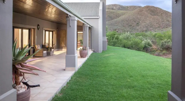Двухместный номер Deluxe с видом на горы Wildehondekloof Game Lodge