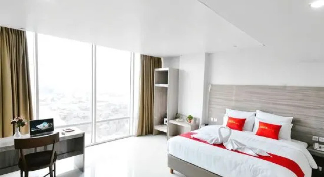 Camera Deluxe Win Grand Hotel