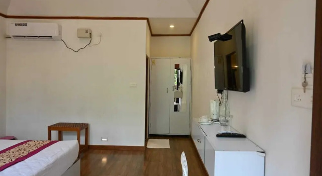 Коттедж Placid Garden Resort