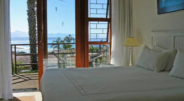Номер Economy Panoramic Blue B&B