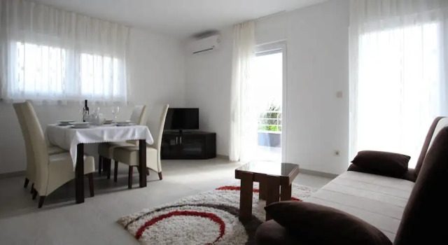 Apartments Villa Vetma