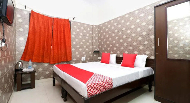 Номер Comfort Hotel O Mall Residency
