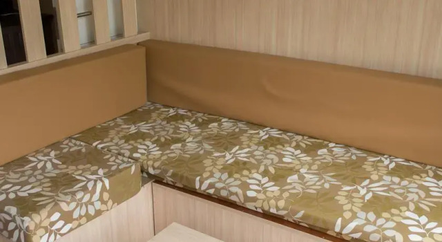 Camping Le Mont Cesar, Varaa Leirintäalue Telttailu ja glamping kohteessa Oise, Leirintäalue
