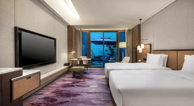 HUALUXE Hotels and Resorts Xianyang, Boek Hotel Hotels in Xianyang met parkeren, Parkeren