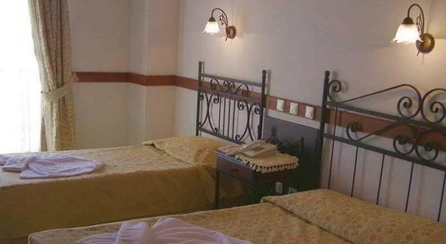 Двухместный номер Standard с балконом Sevkibey Hotel