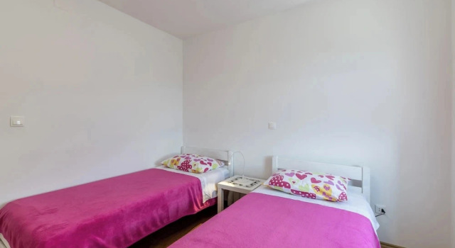Domus Alta, Two-bedroom House in Podgora