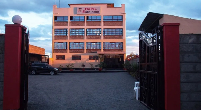 Hotel Enkeleshe