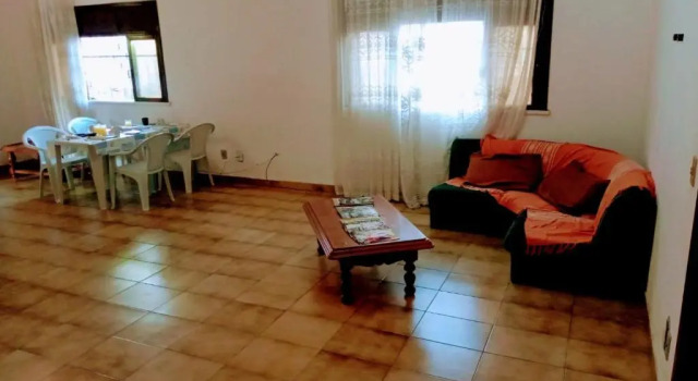 Suites luxo em residência particular, Забронировать Отель Отели штата Рио-де-Жанейро с парковкой, Парковка