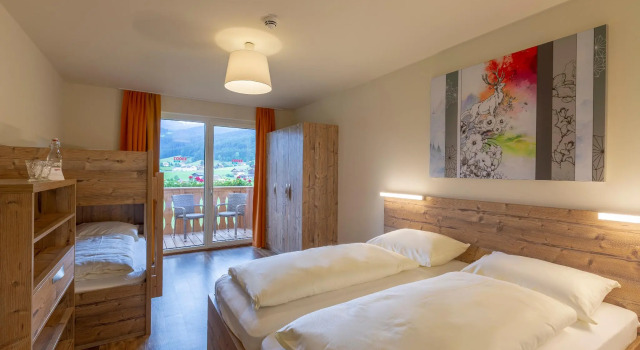 Четырёхместный номер Superior COOEE alpin Hotel Dachstein