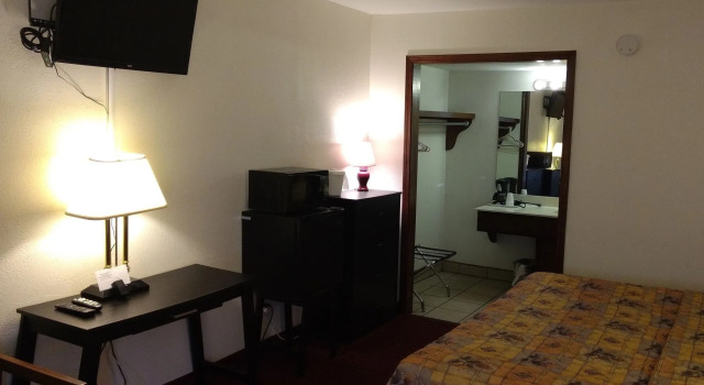 Branson Victorian Inn, Забронировать Отель Отели Table Rock Lake с парковкой, Парковка