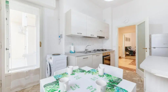 Guesthost - Il Salotto Blu - Appartamento Con Parcheggio, Book Apartment Hotels in Florence with Parking, Parking