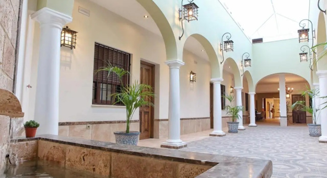 Трёхместный номер Standard Hostal Garlu