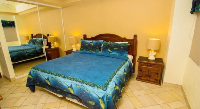 Spectacular 2 Bedroom Condo on Sandy Beach at Las Palmas Resort G-201 2 Condo by RedAwning, Prenota Resort Hotel a Sonora con parcheggio, Parcheggio