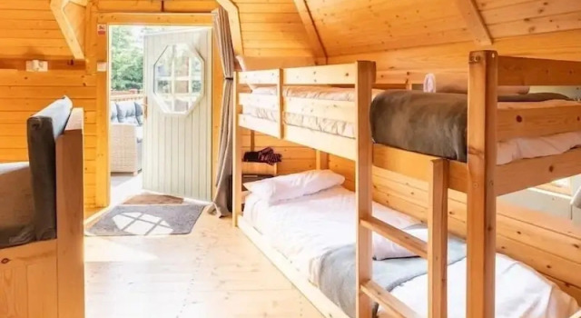 Коттедж Woods Meadow Glamping