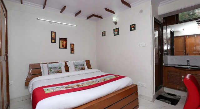 OYO 7670 Home Stay Rashik B&B