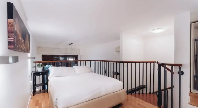 charming de togni apartment, Забронировать Апартаменты/квартира Милан Ломбардия, рядом с Colonne di San Lorenzo