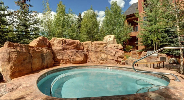 2br Plus Murphy - Springs 8802 Condo - Short Walk To Gondola- Kids Ski Free! 2 Bedroom Townhouse by Redawning, Забронировать Отель Отели Roosevelt National Forest с парковкой, Парковка