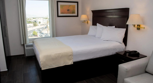 Номер Standard Hotel Mesaluna Near American Consulate