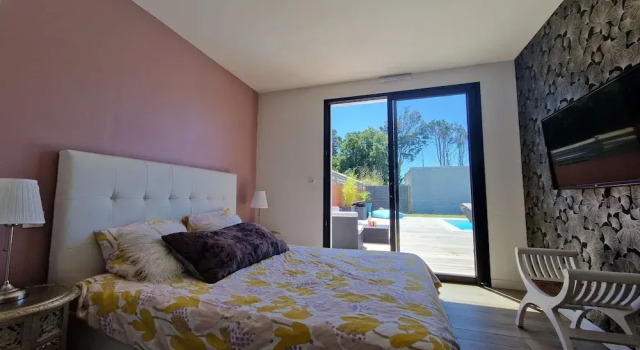 Beautiful House With Heated Pool, Ploemeur, Rezerwuj Dom wakacyjny Ploemeur 