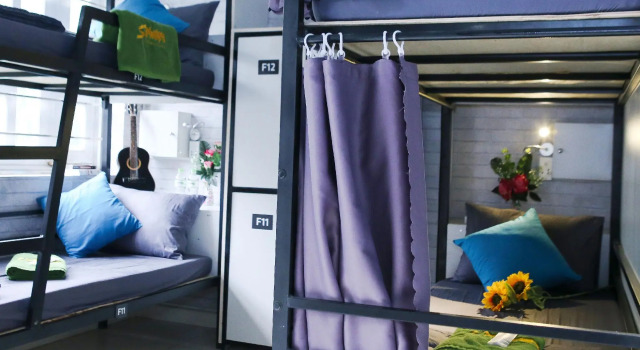 S Phuot Airport Hostel, Забронировать Хостел Отели Хошимина с завтраком, рядом с CGV Cinema CT Plaza, Завтраки