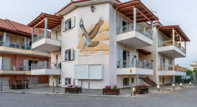 Eagle's Nest City Apartments, Prenota Appartamento Aigio Acaia