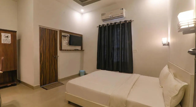 Fabhotel Sr Inn