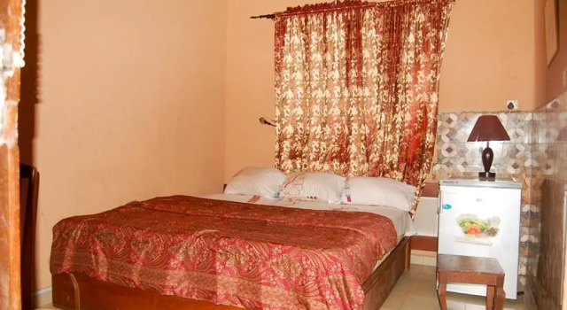 Eagleston Plaza Hotel, Varaa Hotelli Aiyetoto-Asogun Amuwo Odofin